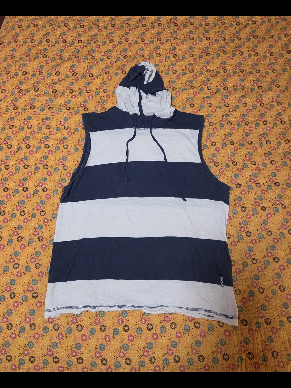 Striped Hooded Sleeveless Top - Navy & White M/L